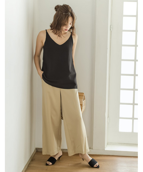 Re:EDIT（リエディ）の「ストレッチ美脚ワイドパンツ（その他パンツ・レディース・ベージュ/プラム/マスタード/モカ/ネイビー/グレー/レッド/ホワイト/ブラック/チャコールグレー/ブルー・LARGE/SMALL/X-LARGE/MEDIUM）」の18枚目の写真