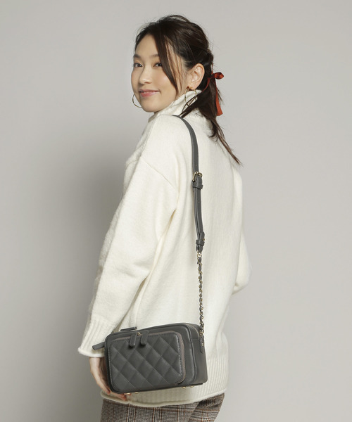 PLAIN CLOTHING(プレーンクロージング)の「キルティングチェーンバッグ【PLAIN CLOTHING】(ショルダーバッグ・レディース・グレー/ブラック・FREE)」の14枚目の写真