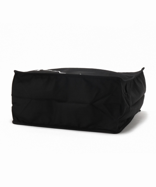 FRAMeWORK（フレームワーク）の「ASSEMBLY NEW YORK キャンバスロゴトート◆（トートバッグ・レディース・ブラック/アイボリー・FREE）」の5枚目の写真