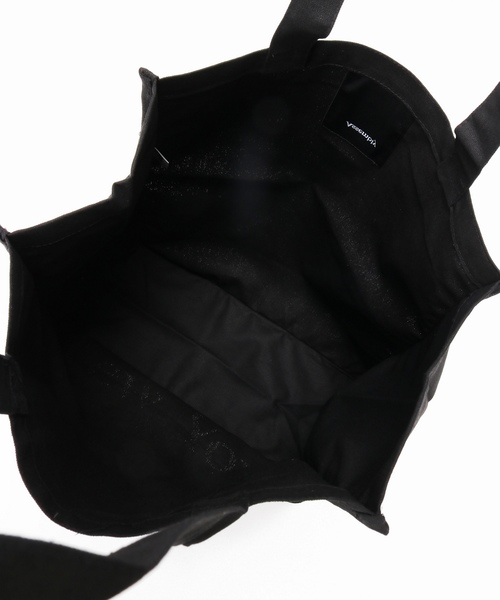 FRAMeWORK（フレームワーク）の「ASSEMBLY NEW YORK キャンバスロゴトート◆（トートバッグ・レディース・ブラック/アイボリー・FREE）」の6枚目の写真