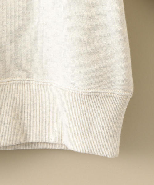 Champion(チャンピオン)の「【キッズ】〔別注〕CHAMPION(チャンピオン) スウェットプルオーバー(スウェット・キッズ・ダークグリーン/ナチュラル/ライトブルー/パープル・120cm/130cm/110cm/100cm)」の13枚目の写真