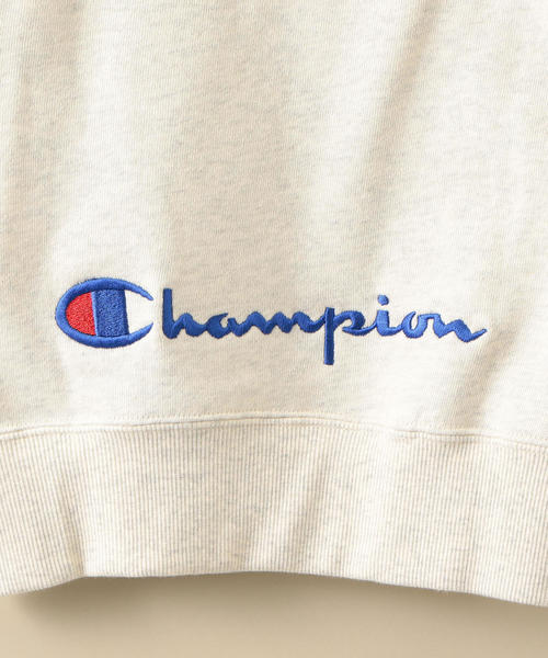 Champion(チャンピオン)の「【キッズ】〔別注〕CHAMPION(チャンピオン) スウェットプルオーバー(スウェット・キッズ・ダークグリーン/ナチュラル/ライトブルー/パープル・120cm/130cm/110cm/100cm)」の11枚目の写真
