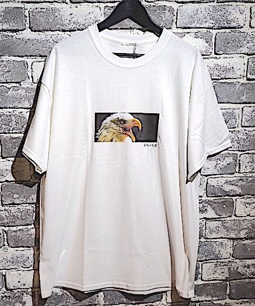 ENER（イーエヌイーアール）の「Tシャツ ”Bird man”（Tシャツ/カットソー・メンズ・ホワイト/ブラック/パープル/グレー/ブルー・MEDIUM/LARGE/X-LARGE）」の2枚目の写真