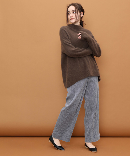SALON adam et rope'(サロン アダム エ ロペ)の「ストレッチコーデュロイワイドパンツ(その他パンツ・レディース・ダークブラウン/グレー/オフホワイト・S/M)」の13枚目の写真
