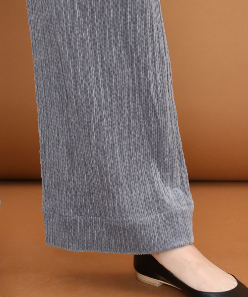 SALON adam et rope'(サロン アダム エ ロペ)の「ストレッチコーデュロイワイドパンツ(その他パンツ・レディース・ダークブラウン/グレー/オフホワイト・S/M)」の8枚目の写真