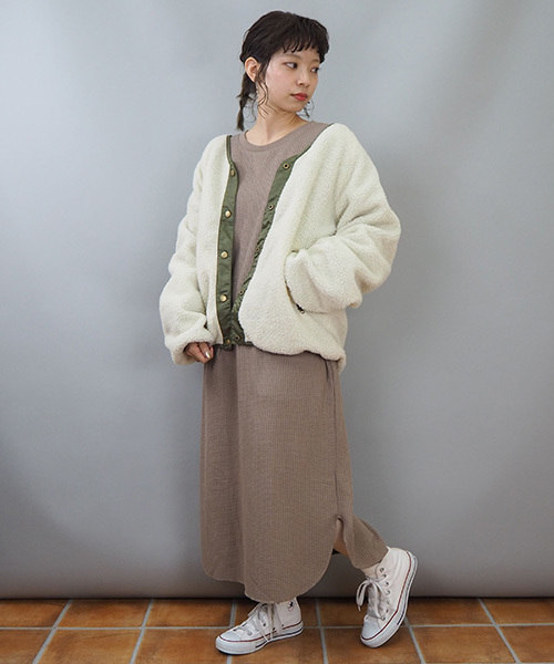 tiptop（ティップトップ）の「ワッフル裏起毛ワンピース（ワンピース・レディース・ブラック/グレー/ベージュ/カーキ・FREE）」の9枚目の写真