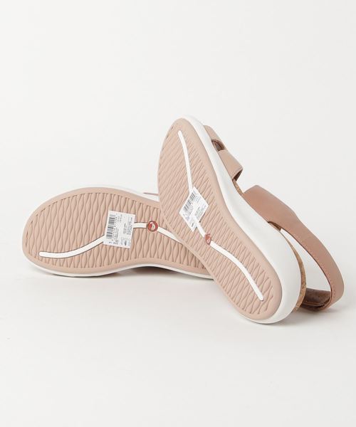 Unstructured（アンストラクチャー）の「Un Bali Sling / アンバリスリング (ローズ/ヌードレザーコンビ)（サンダル・レディース・レッド・3/3.5/4/4.5/5/5.5/6）」の3枚目の写真