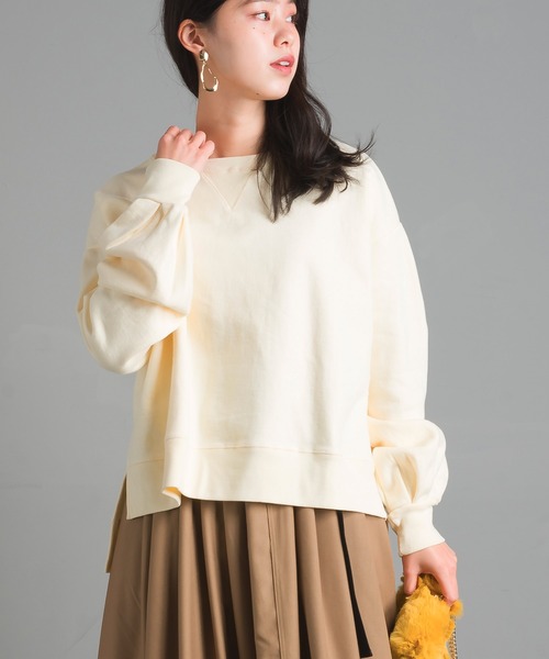 OMNES（オムネス）の「裏起毛スウェット袖ボリュームプルオーバー（スウェット・レディース・チャコールグレー/ベージュ/ブラウン/グレー/ホワイト系その他・FREE）」の2枚目の写真