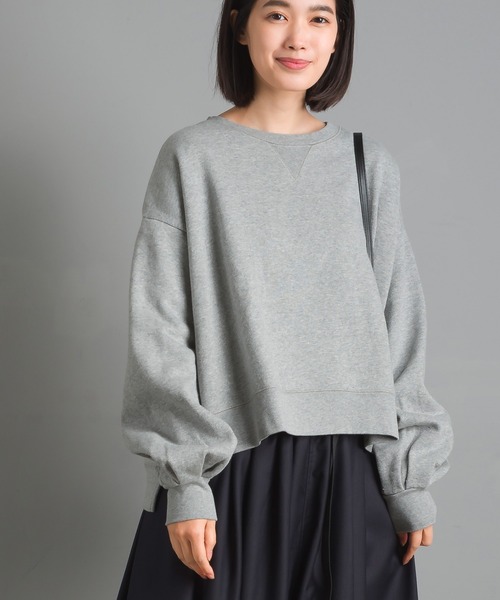 OMNES（オムネス）の「裏起毛スウェット袖ボリュームプルオーバー（スウェット・レディース・チャコールグレー/ベージュ/ブラウン/グレー/ホワイト系その他・FREE）」の4枚目の写真