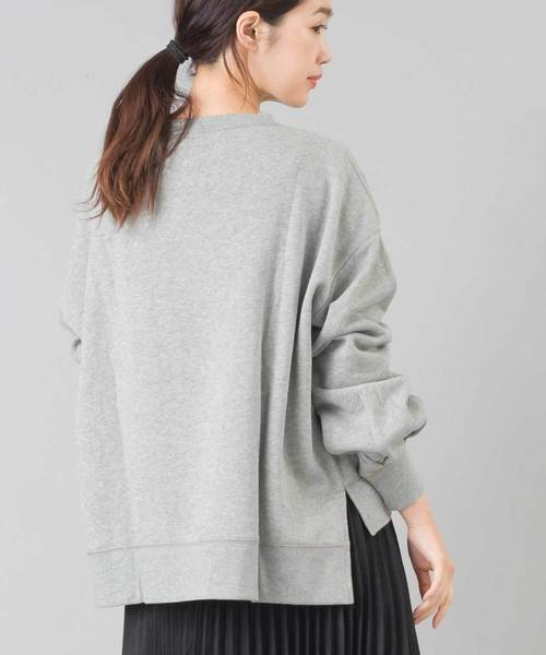 OMNES（オムネス）の「裏起毛スウェット袖ボリュームプルオーバー（スウェット・レディース・チャコールグレー/ベージュ/ブラウン/グレー/ホワイト系その他・FREE）」の9枚目の写真