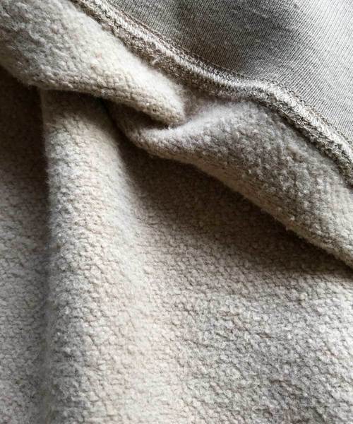 OMNES（オムネス）の「裏起毛スウェット袖ボリュームプルオーバー（スウェット・レディース・チャコールグレー/ベージュ/ブラウン/グレー/ホワイト系その他・FREE）」の16枚目の写真
