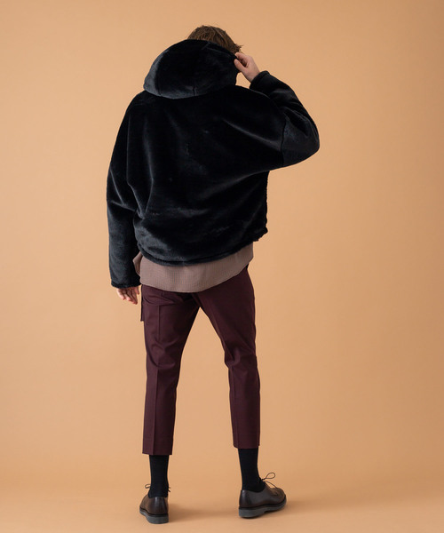 liberum（リベルム）の「【LIBERUM】３Dポケットクロップドストレートスラックス（スラックス・メンズ・ブラック/ボルドー・1/2）」の18枚目の写真