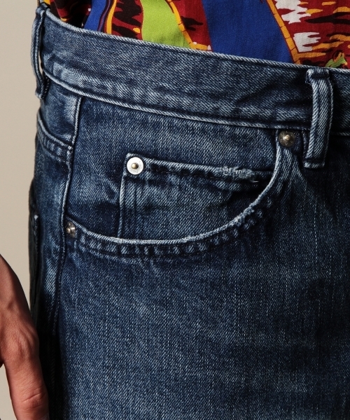 BEAUTY&YOUTH UNITED ARROWS（ビューティーアンドユースユナイテッドアローズ）の「BY  デニム クラッシュ 5ポケット パンツ◆（デニムパンツ・メンズ・コバルトブルー・30inch/28inch/32inch/34inch）」の5枚目の写真