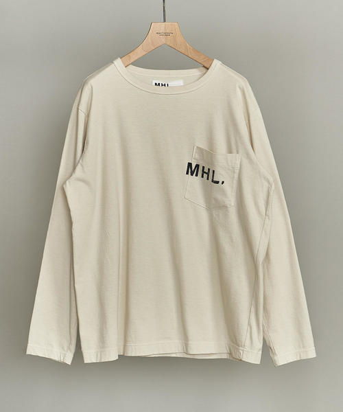 MHL.（エムエイチエル）の「【別注】 ＜MHL.＞ LOGO L/TEE/Tシャツ（Tシャツ/カットソー・メンズ・オフホワイト/ダークグレー・L/XL/S/M）」の2枚目の写真