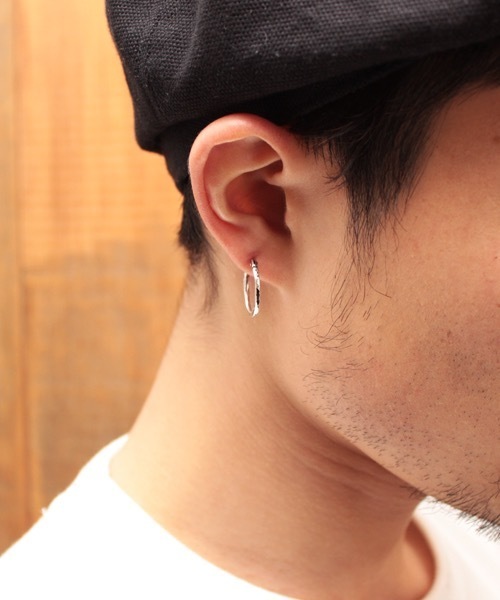 VIVIFY(ビビファイ)の「Hoop Pierce(L)/ピアス/フープ(L)(ピアス(片耳用)・メンズ・シルバー/シルバー系その他2/シルバー系その他3・FREE)」の6枚目の写真