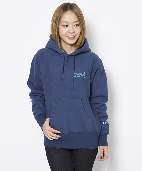 X-girl（エックスガール）の「X-girl×CHAMPION REVERSE WEAVE(R) HOODIE（パーカー・レディース・グリーン/ネイビー/ブラック/アッシュ/レッド・2/1）」の5枚目の写真