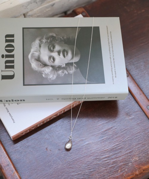 DONOBAN（ドノバン）の「シルバー925 ビッグティアドロップネックレス [E]（ネックレス・レディース・シルバー/ゴールド・ONESIZE）」の17枚目の写真