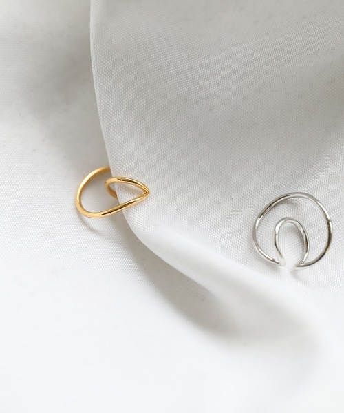 select MOCA（セレクトモカ）の「【ZOZO限定】ダブルツイストイヤーカフ（イヤーカフ・レディース・シルバー/ゴールド・FREE）」の13枚目の写真