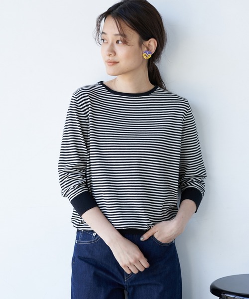 AMERICAN HOLIC（アメリカンホリック）の「クルーネック強撚ニットプルオーバー＊（ニット/セーター・レディース・ブラック/ベージュ/ネイビー/ピンク/イエロー/グリーン/アイボリー/その他9・MEDIUM/LARGE）」の8枚目の写真