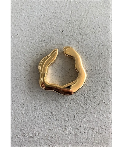 mou（モウ）の「不規則いびつイヤーカフ（片耳用）（イヤーカフ・レディース・シルバー/ゴールド・FREE）」の4枚目の写真