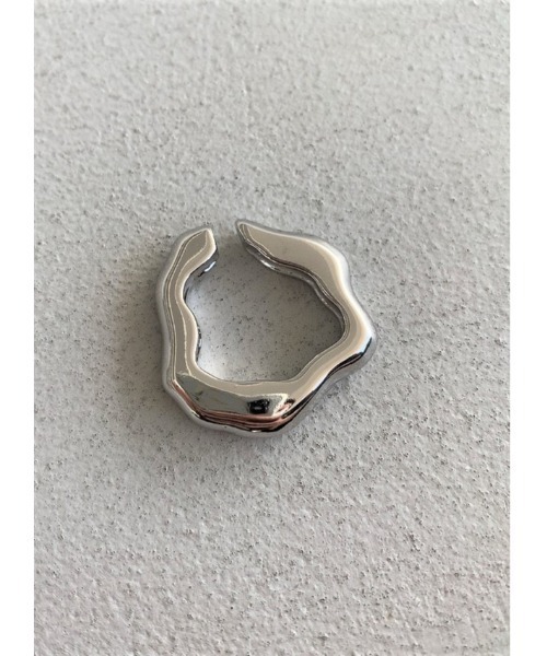 mou（モウ）の「不規則いびつイヤーカフ（片耳用）（イヤーカフ・レディース・シルバー/ゴールド・FREE）」の18枚目の写真