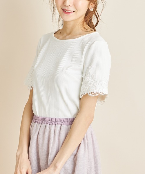 tocco closet（トッコ　クローゼット）の「【ZOZO限定】袖口フラワーレース装飾リブカットトップス（Tシャツ/カットソー・レディース・ブラック/ミント/ピンク/オフホワイト・M）」の21枚目の写真