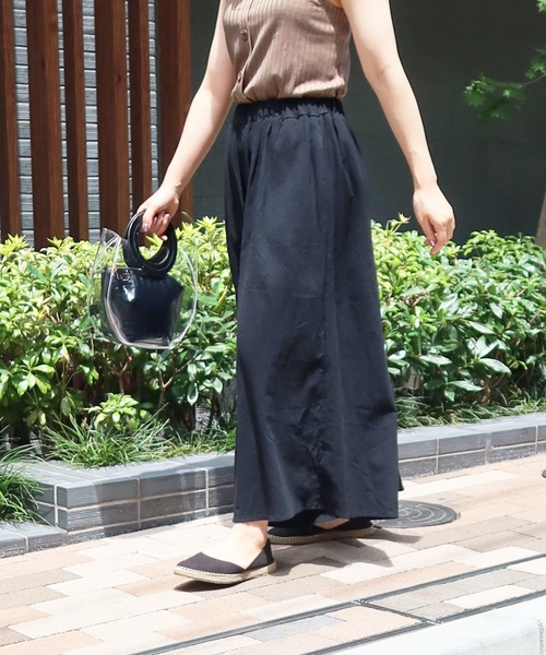 Riberry(リベリー)の「リネンライクワイドフレアーパンツ(その他パンツ・レディース・ブラック/ベージュ/グリーン/マスタード・FREE)」の2枚目の写真