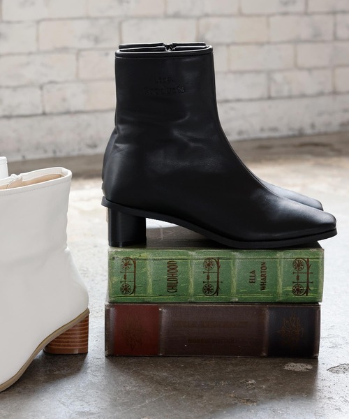 KOBE LETTUCE（コウベレタス）の「トライアングルヒールストレッチブーツ（ブーツ・レディース・ブラック系その他/ホワイト/ブラック/キャメル・L/M/LL/S）」の3枚目の写真