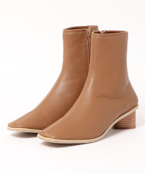 KOBE LETTUCE（コウベレタス）の「トライアングルヒールストレッチブーツ（ブーツ・レディース・ブラック系その他/ホワイト/ブラック/キャメル・L/M/LL/S）」の11枚目の写真