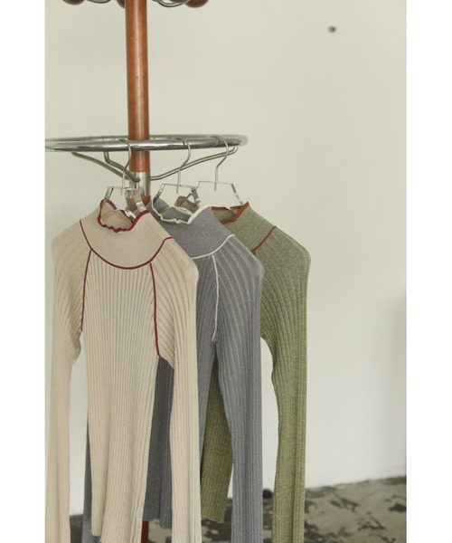 TODAYFUL(トゥデイフル)の「ラグランストライプニット(Raglan Stripe Knit)(ニット/セーター・レディース・ベージュ/ライトグリーン/ブルー・FREE)」の8枚目の写真