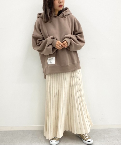 apres jour mignon(アプレジュールミニョン)の「ラベルフーディー【ZOZOTOWN限定アイテム】(パーカー・レディース・ブラック/アイボリー/モカ/ブルー系その他・X-LARGE/フリー)」の20枚目の写真