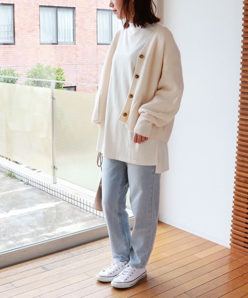 andme(アンドミー)の「USAコットン長袖フットボールTシャツ(Tシャツ/カットソー・レディース・チャコールグレー/ブラック/ベージュ/オフホワイト/キナリ・M)」の12枚目の写真