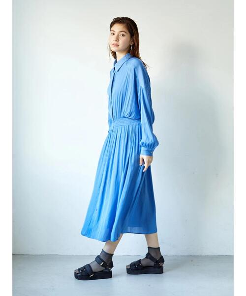 Editt by YECCA VECCA（エディットバイイェッカヴェッカ）の「シャーリングギャザーシャツワンピース　＊（ワンピース・レディース・グレー/ブルー/ネイビー・FREE）」の21枚目の写真
