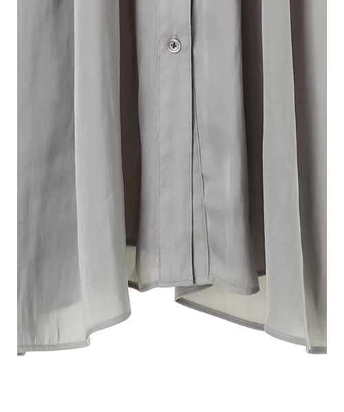 Editt by YECCA VECCA（エディットバイイェッカヴェッカ）の「シャーリングギャザーシャツワンピース　＊（ワンピース・レディース・グレー/ブルー/ネイビー・FREE）」の5枚目の写真