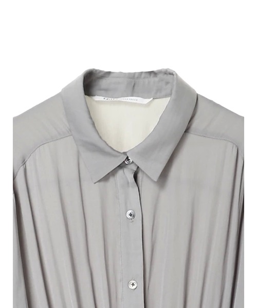 Editt by YECCA VECCA（エディットバイイェッカヴェッカ）の「シャーリングギャザーシャツワンピース　＊（ワンピース・レディース・グレー/ブルー/ネイビー・FREE）」の6枚目の写真