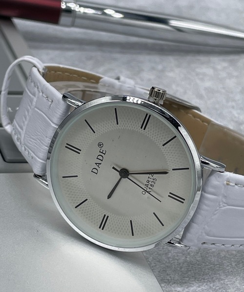 LA VORAGINE（ラ ヴォラジネ）の「デザイン ウオッチ（アナログ腕時計・メンズ・その他10/その他3/その他1/その他6/その他4/その他2/その他5/その他19/その他8/その他11/その他7/その他9/その他18/その他13/I/H/P/その他17/W/O/ホワイト/その他16/U/M/キャメル/J/ブラウン系その他5/その他15/R/その他14/Q/その他12・FREE）」の2枚目の写真