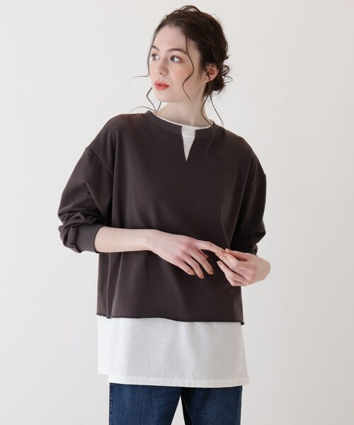 Cutie Blonde（キューティーブロンド）の「◆【S-L】キーネックレイヤード風プルオーバー（スウェット・レディース・ライトベージュ/チャコールグレー/カーキ/ダークオレンジ・02/01/03）」の2枚目の写真