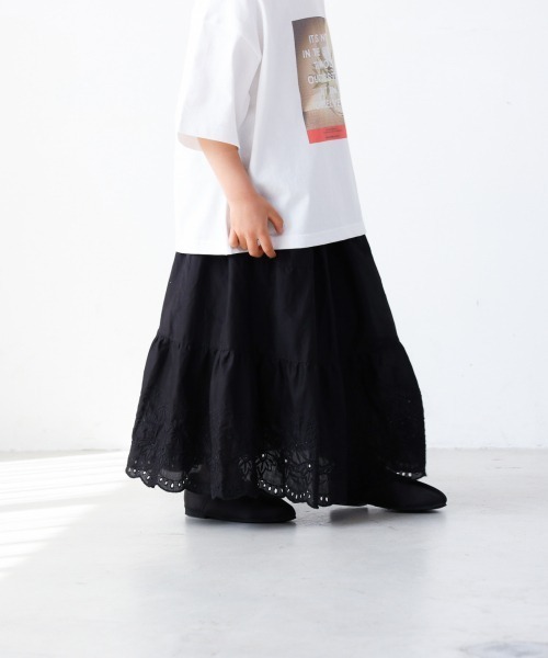 LOWRYS FARM（ローリーズファーム）の「スソレースティアードスカート　942178（スカート・キッズ・ブラック/オフホワイト/イエロー・110cm/120cm/130cm）」の10枚目の写真