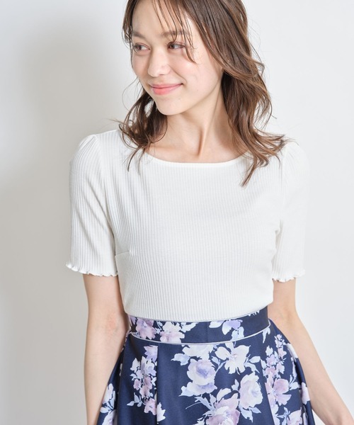 tocco closet(トッコ クローゼット)の「袖口メローフリルリブカットソー×フラワープリントドッキングワンピース(ワンピース・レディース・オフホワイト/ピンク・M)」の5枚目の写真