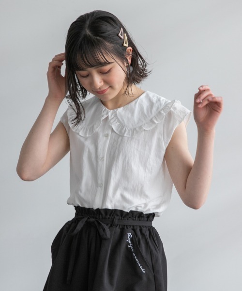 repipi armario(レピピ アルマリオ)の「フリル2WAYブラウス(シャツ/ブラウス・キッズ・ホワイト/ブラック/チャコールグレー・LARGE/SMALL/MEDIUM)」の1枚目の写真