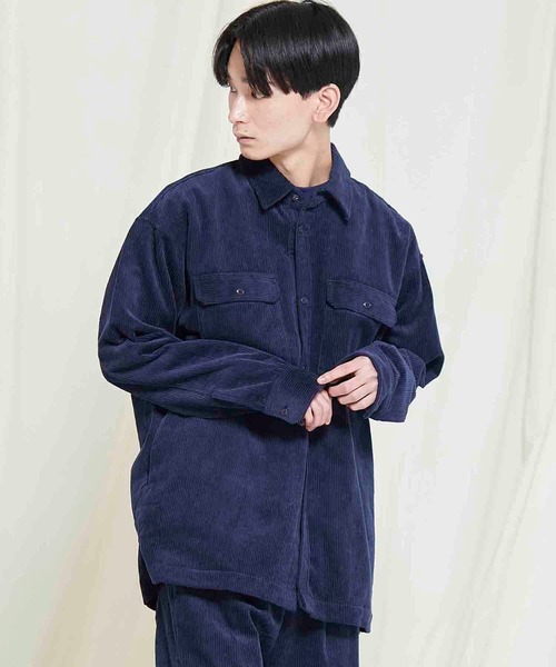 SILAS(サイラス)の「CORDUROY SHIRT JACKET(その他アウター・メンズ・ブラック/ネイビー/オフホワイト・MEDIUM/LARGE/X-LARGE)」の4枚目の写真