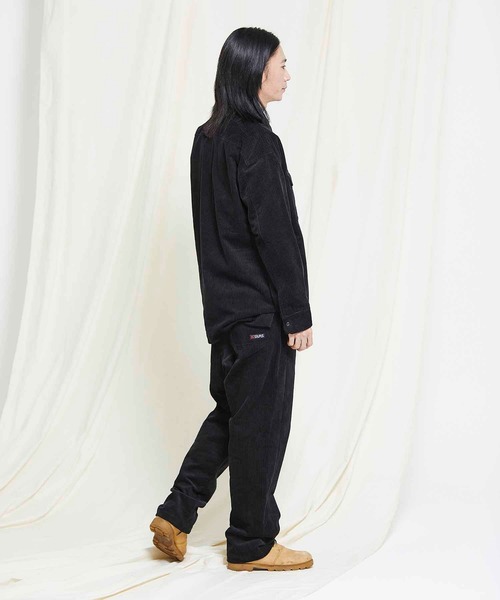 SILAS(サイラス)の「CORDUROY SHIRT JACKET(その他アウター・メンズ・ブラック/ネイビー/オフホワイト・MEDIUM/LARGE/X-LARGE)」の19枚目の写真