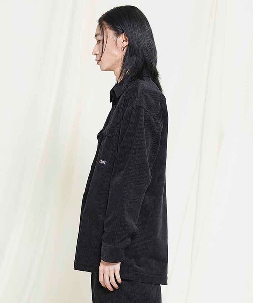 SILAS(サイラス)の「CORDUROY SHIRT JACKET(その他アウター・メンズ・ブラック/ネイビー/オフホワイト・MEDIUM/LARGE/X-LARGE)」の21枚目の写真