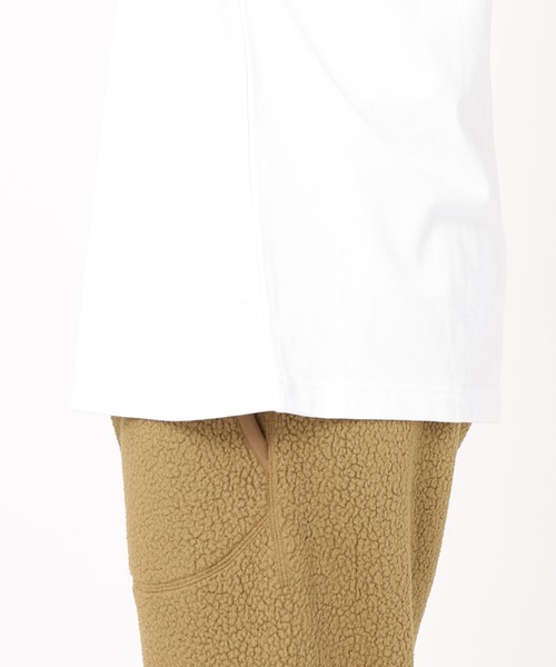 Snow Peak（スノーピーク）の「【Snow Peak×relume / スノーピーク】別注 Classic ロゴプリント ロングスリーブTシャツ（Tシャツ/カットソー・メンズ・ホワイト/ブラック/グレー/ナチュラル・MEDIUM/LARGE）」の21枚目の写真