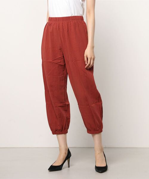 SFW(エスエフダブリュー)の「ジョガーパンツ スウェットパンツ(その他パンツ・レディース・ホワイト/ブラック/ベージュ/ネイビー/カーキ/イエロー/ダークグレー/テラコッタ・L)」の4枚目の写真