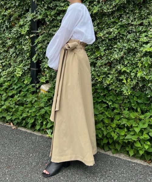 onetome（ワントゥーミー）の「ロングラップスカート（スカート・レディース・ベージュ/グリーン・FREE）」の6枚目の写真