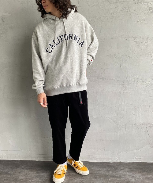 Russell Athletic（ラッセルアスレティック）の「[RUSSELL ATHLETIC/ラッセルアスレチック] 別注カレッジプリントスウェットパーカー（パーカー・レディース・ネイビー/ヘザーグレー/オフホワイト・L/M）」の17枚目の写真