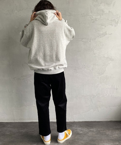 Russell Athletic（ラッセルアスレティック）の「[RUSSELL ATHLETIC/ラッセルアスレチック] 別注カレッジプリントスウェットパーカー（パーカー・レディース・ネイビー/ヘザーグレー/オフホワイト・L/M）」の19枚目の写真