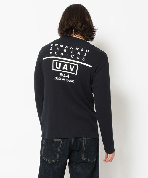 AVIREX(アヴィレックス)の「長袖 サーチャー ミニワッフル Tシャツ / LONGSLEEVE SEARCHER MINI WAFFLE T-SHIRT / アヴィレックス / AVIREX(Tシャツ/カットソー・メンズ・ブラック/オフホワイト/ネイビー/セージグリーン・XX-LARGE/X-LARGE/LARGE/MEDIUM)」の4枚目の写真
