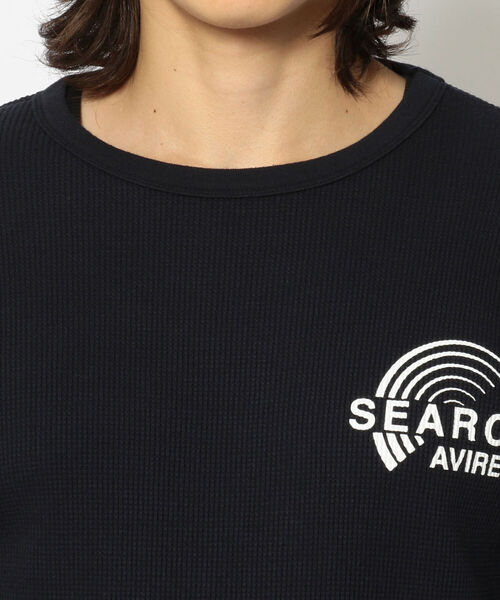 AVIREX(アヴィレックス)の「長袖 サーチャー ミニワッフル Tシャツ / LONGSLEEVE SEARCHER MINI WAFFLE T-SHIRT / アヴィレックス / AVIREX(Tシャツ/カットソー・メンズ・ブラック/オフホワイト/ネイビー/セージグリーン・XX-LARGE/X-LARGE/LARGE/MEDIUM)」の10枚目の写真